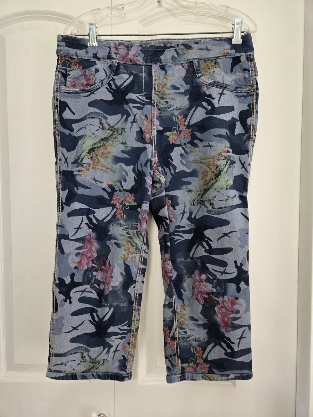 Frank Lyman Design Light Blue Denim Cropped Jeans with Subtle Fading